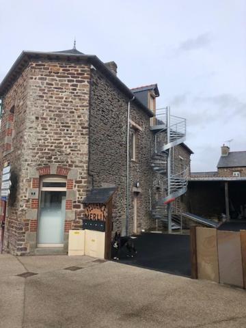 Residence Merlin Appart Des Druides Saint-Malon-sur-Mel 외부 사진